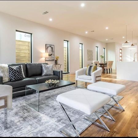 댈러스 Townhouse Uptown Private Patio 빌라 외부 사진