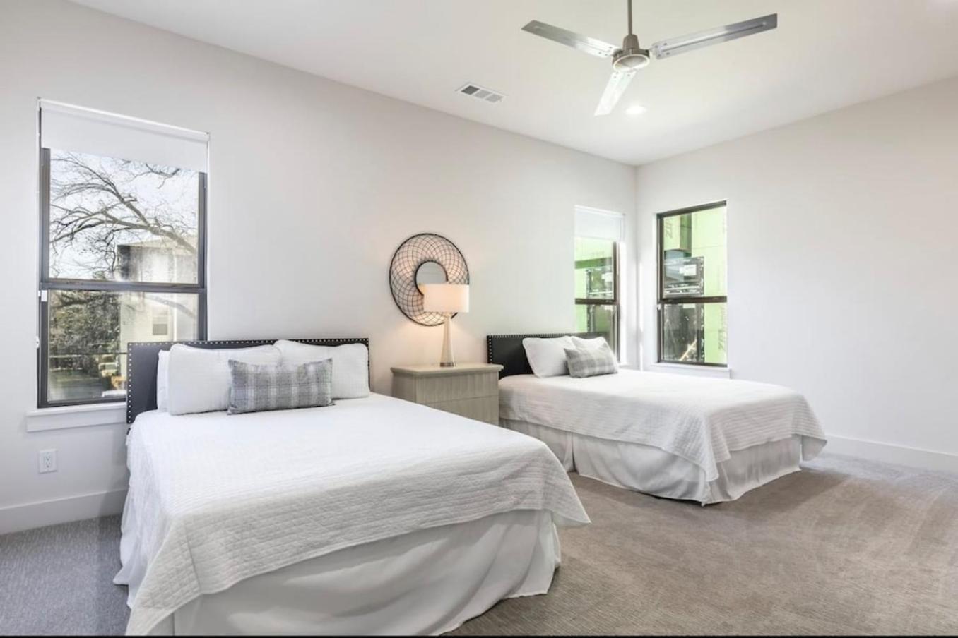 댈러스 Townhouse Uptown Private Patio 빌라 외부 사진