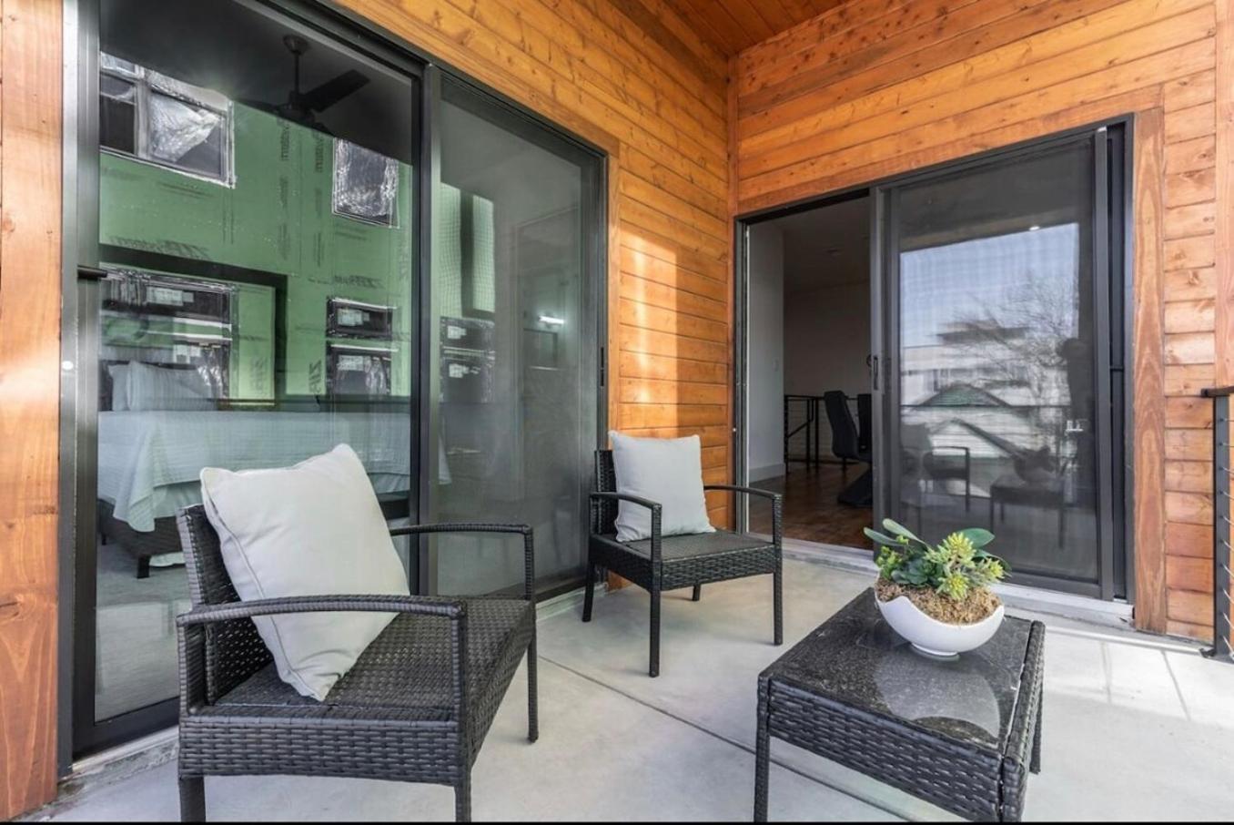 댈러스 Townhouse Uptown Private Patio 빌라 외부 사진