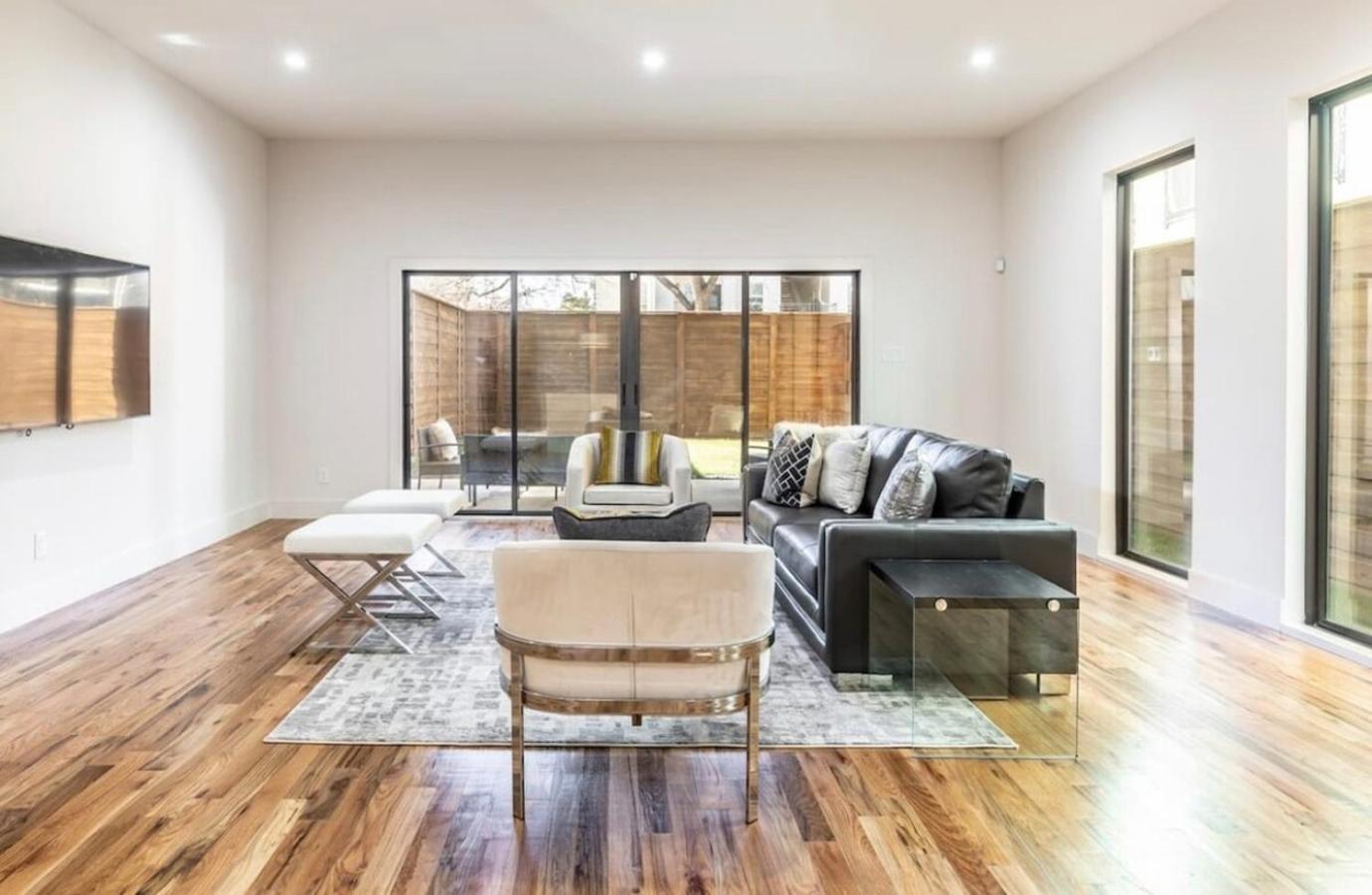 댈러스 Townhouse Uptown Private Patio 빌라 외부 사진
